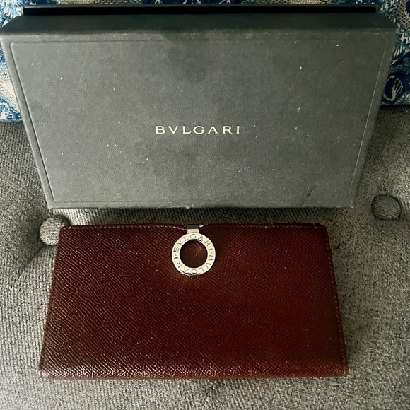BVLGARI Handbags - Bulgari brown leather long wallet w silver accents